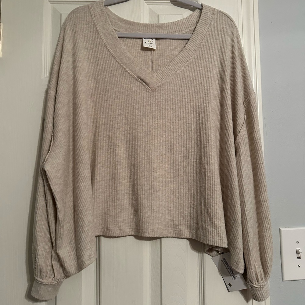 COPY - By Together oversized oatmeal v neck sweater top NWT